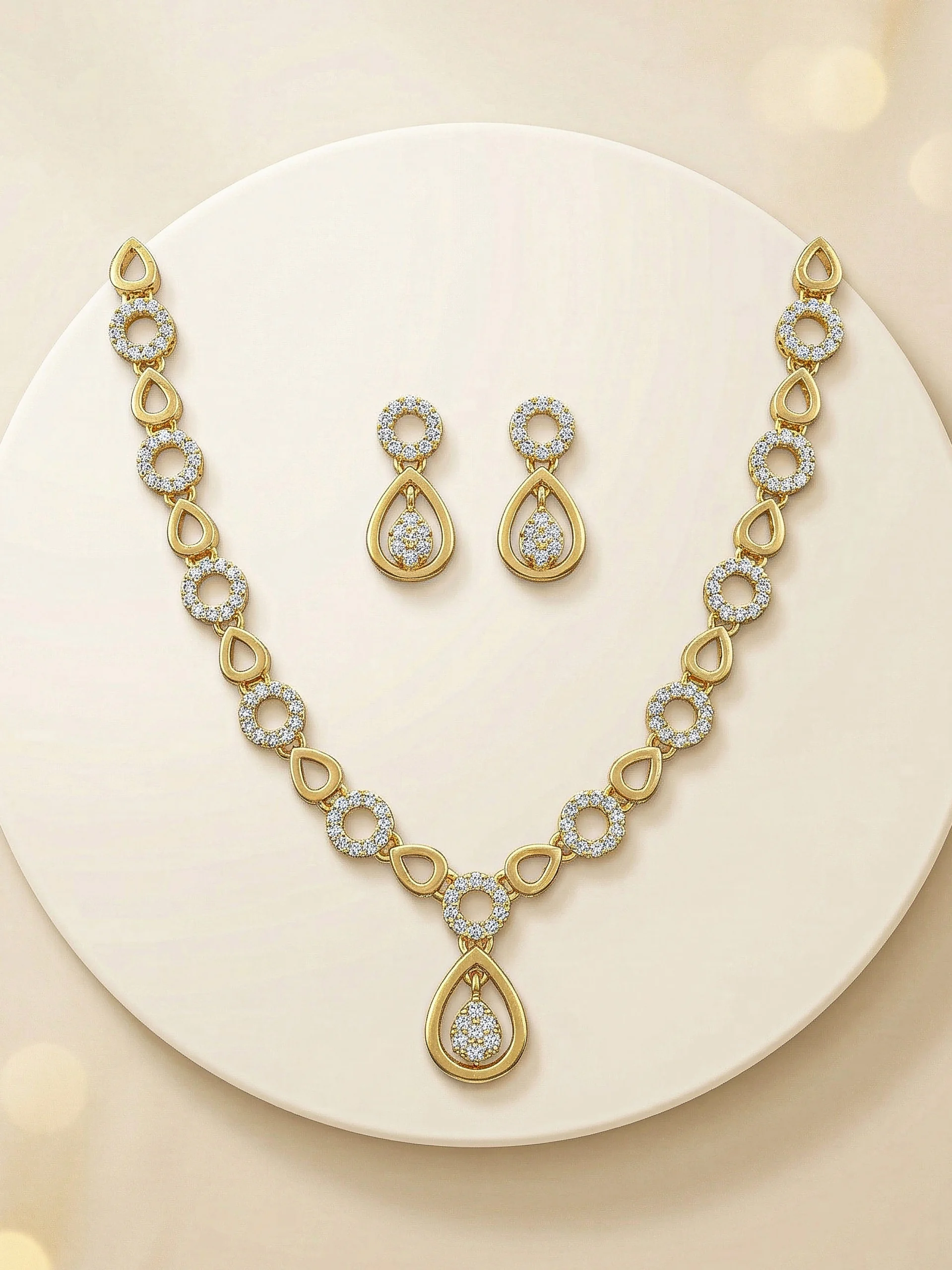 Modern Gold Necklace Set - Image 5