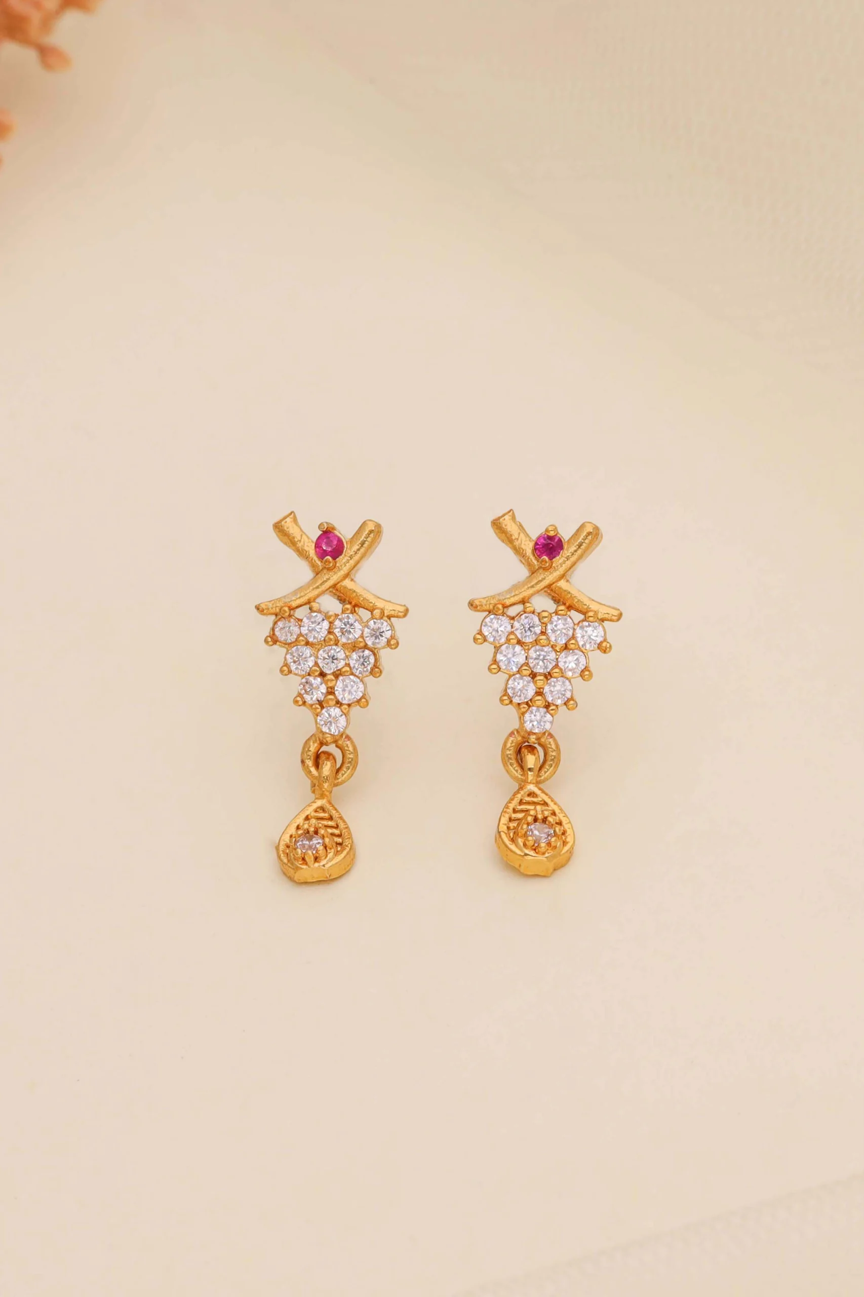 Luxury Gold Earrings - Image 2