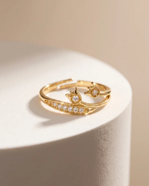 Chic Gold Ring