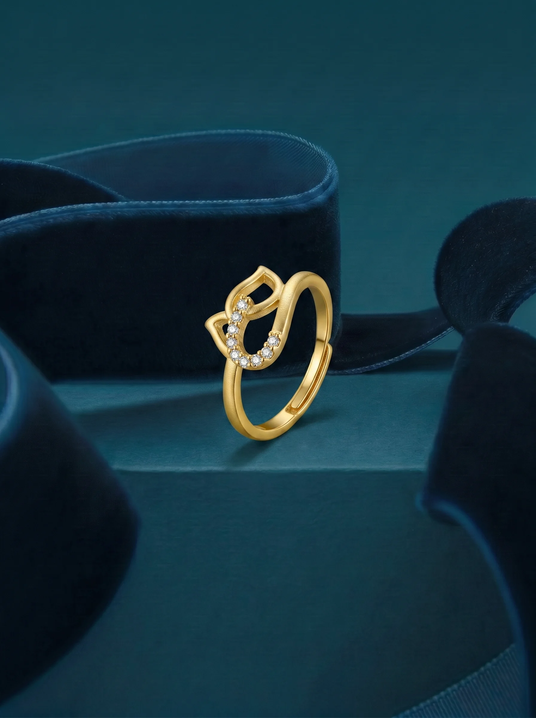 Everyday Gold Ring - Image 2