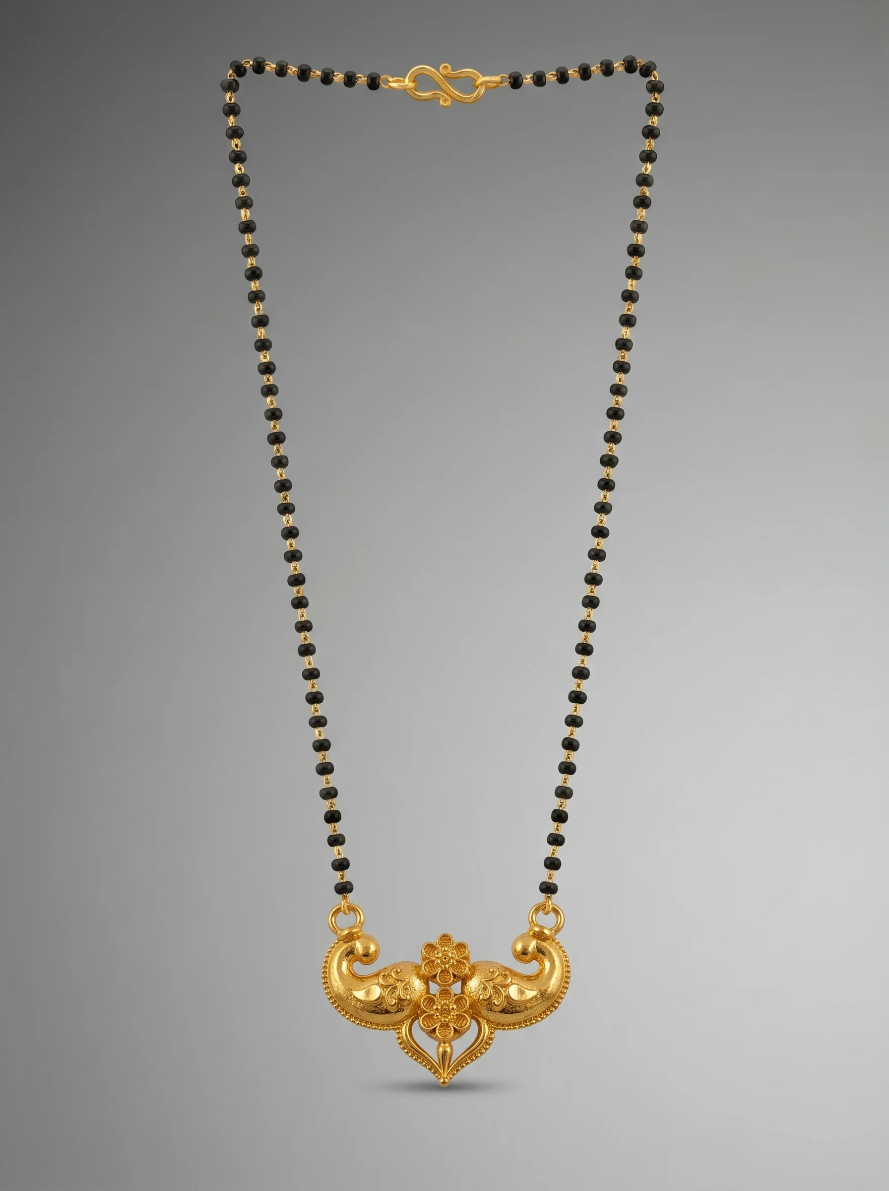Classic Black Bead Gold Pendant Mangalsutra - Image 4