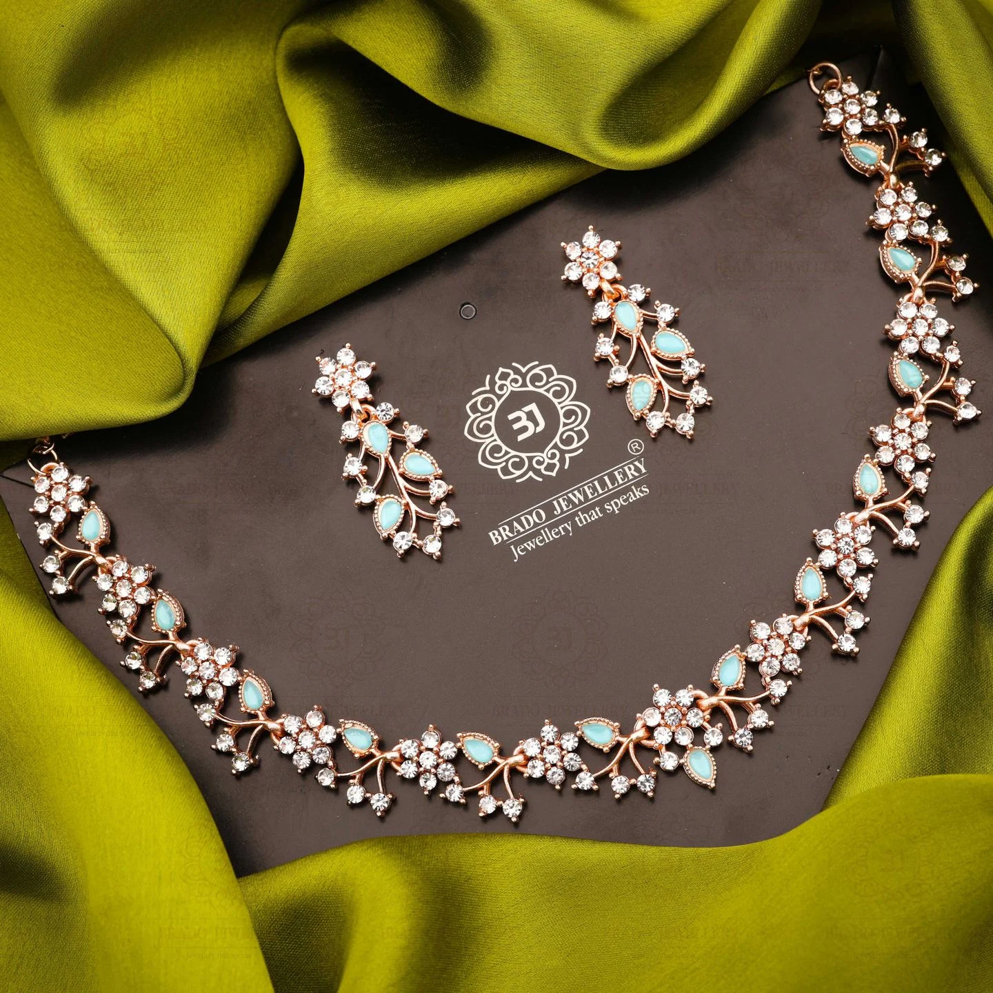 Silver Finish Jewellery Set