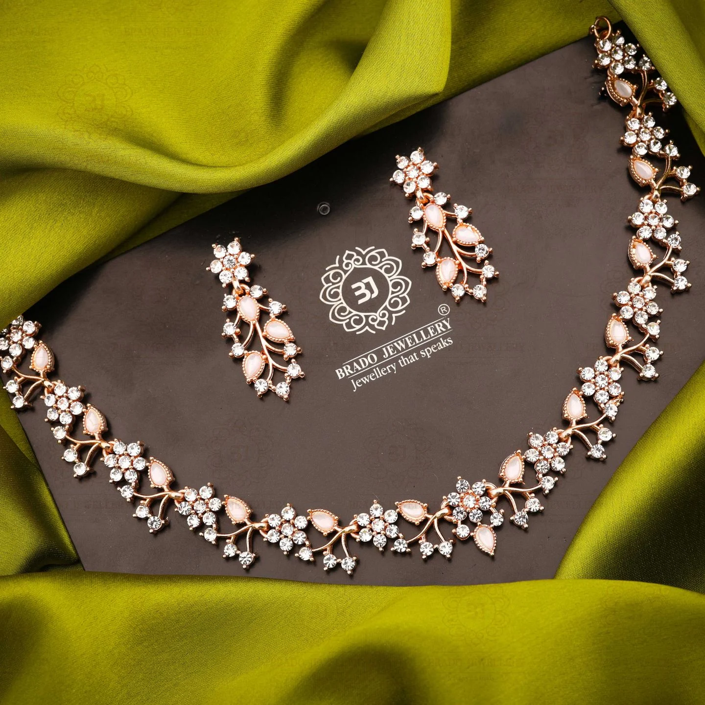 Statement Floral Jewellery Set - Image 2