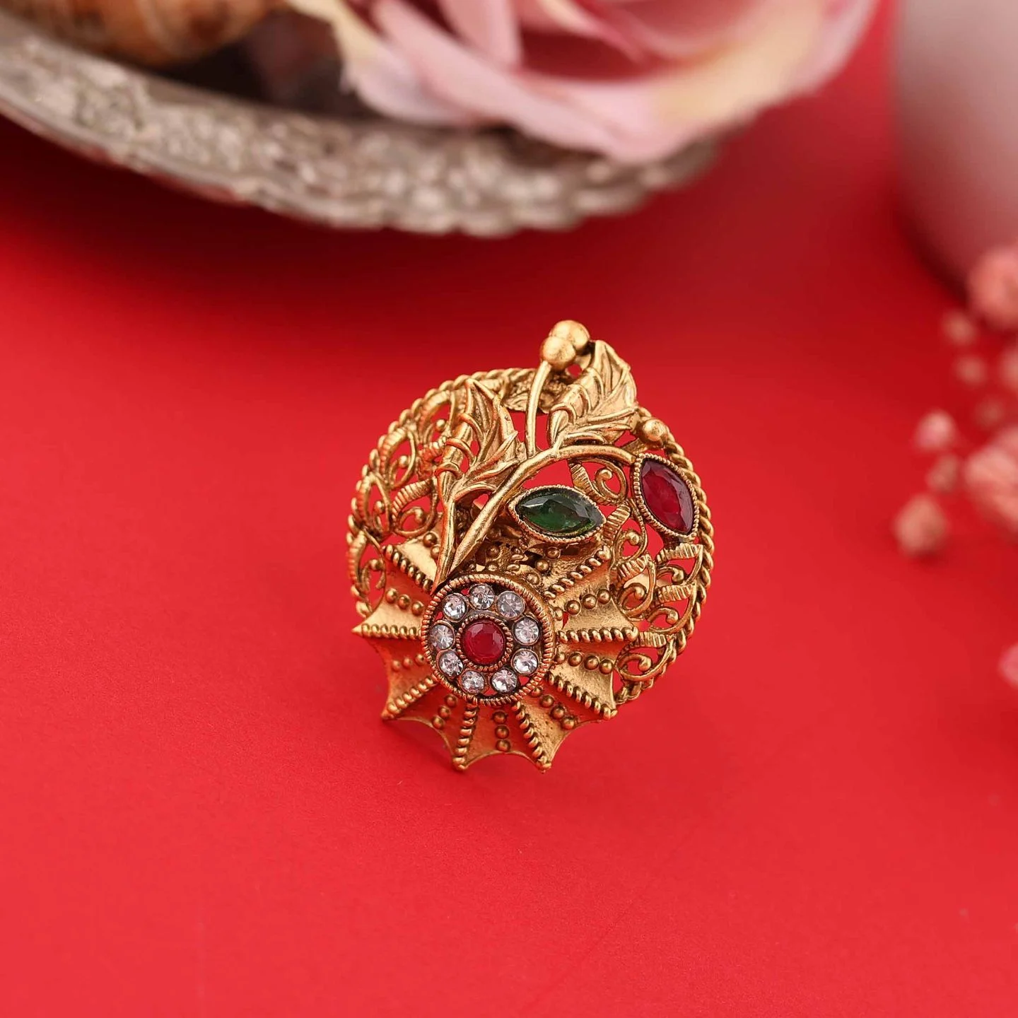 Royal Crystal Ring - Image 3