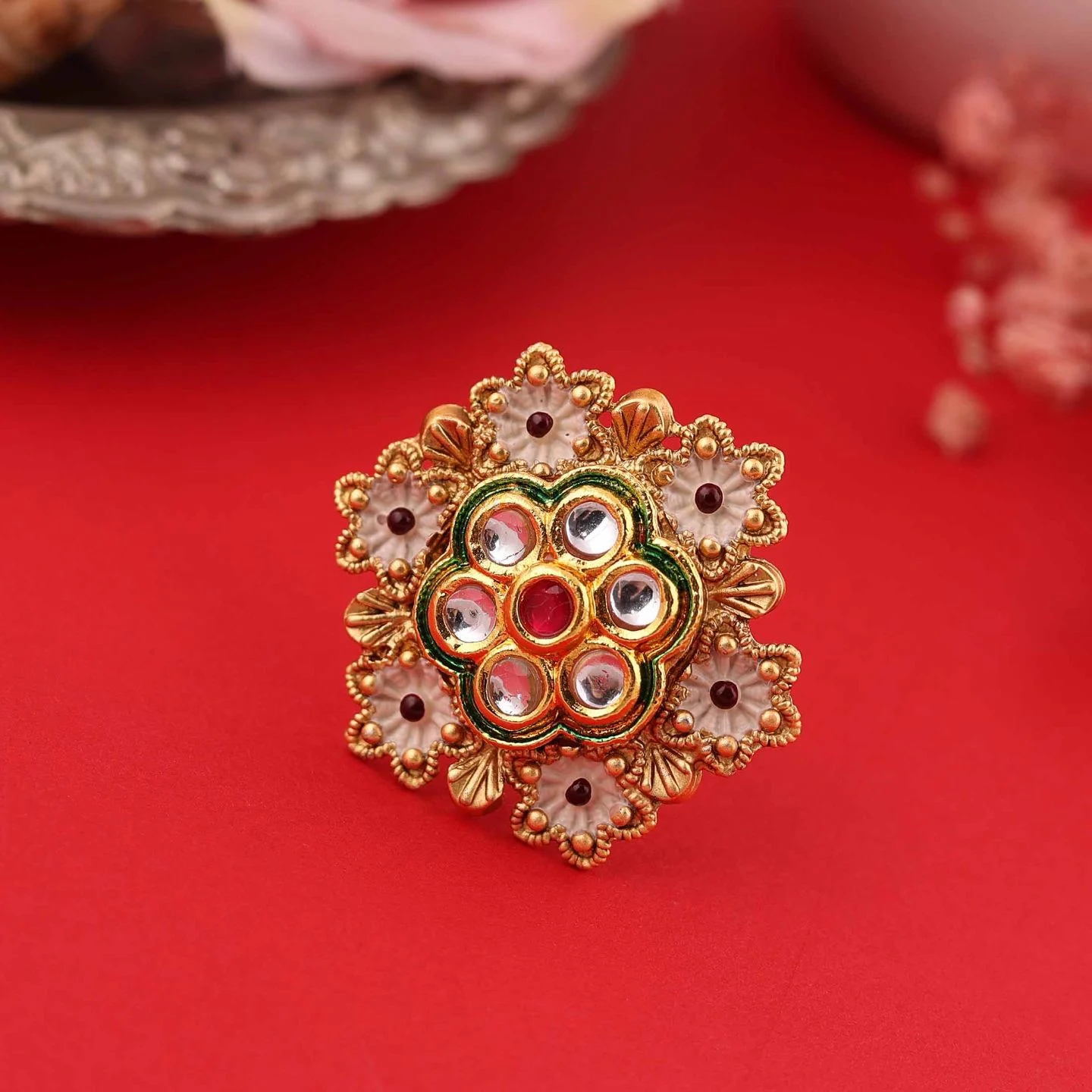 Traditional Gold Ring