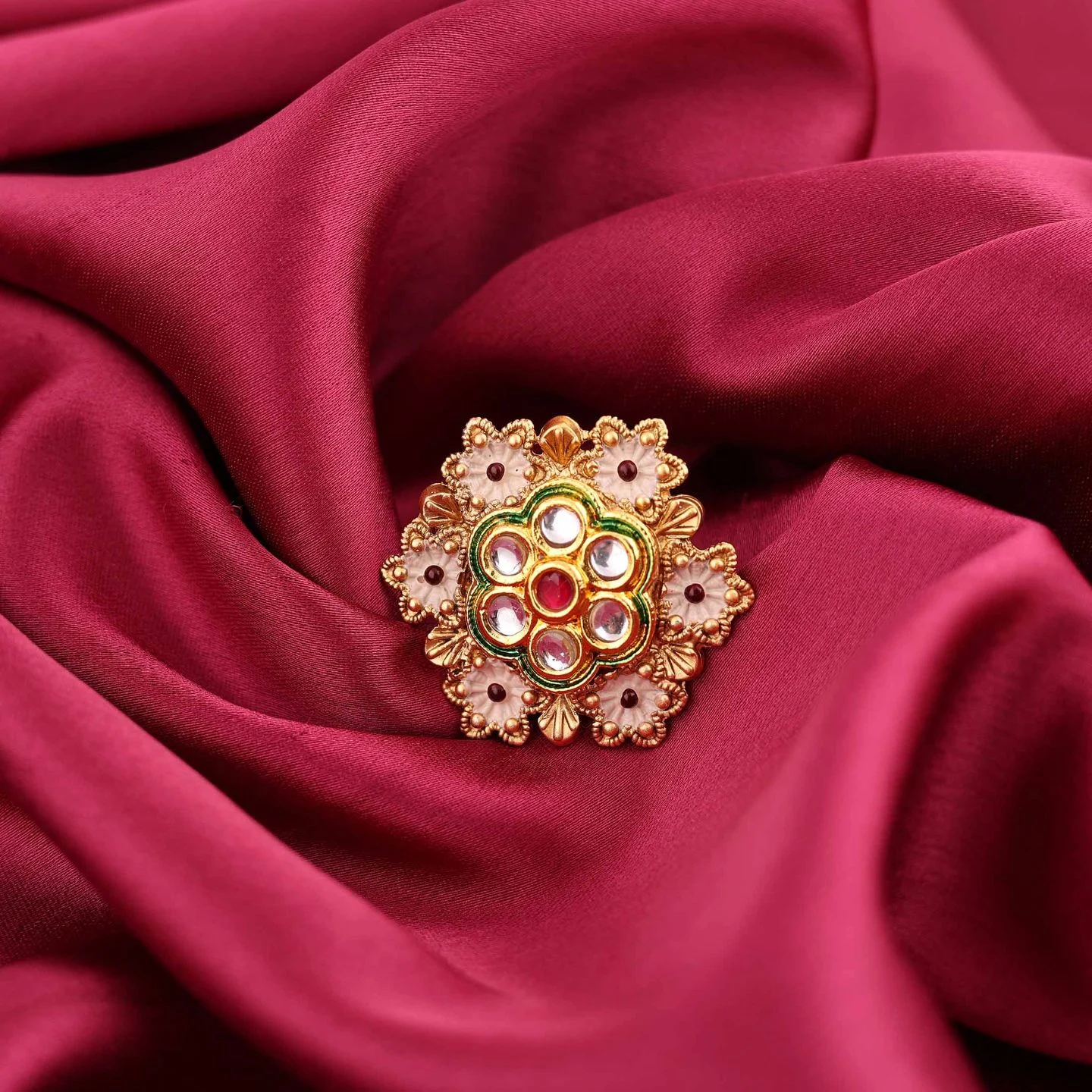Traditional Gold Ring - Image 4