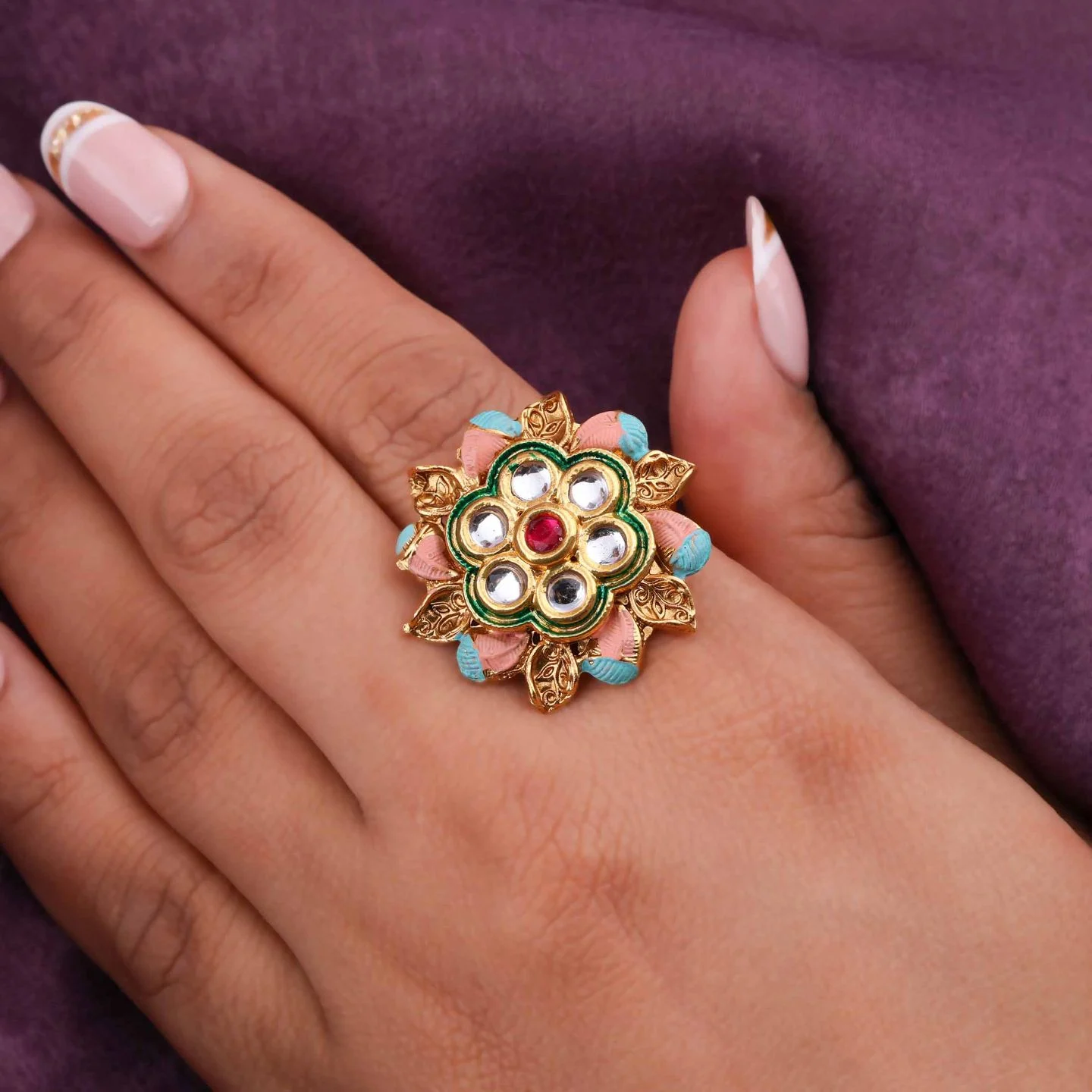 Luxury Floral Ring - Image 4