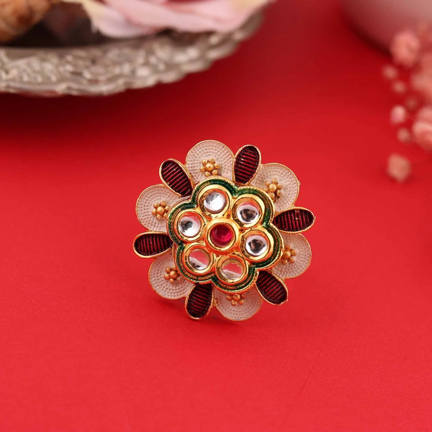 Antique Gold Floral Ring
