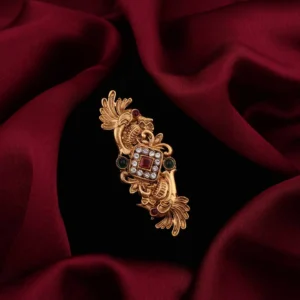 Festive Gold Juda Brooch