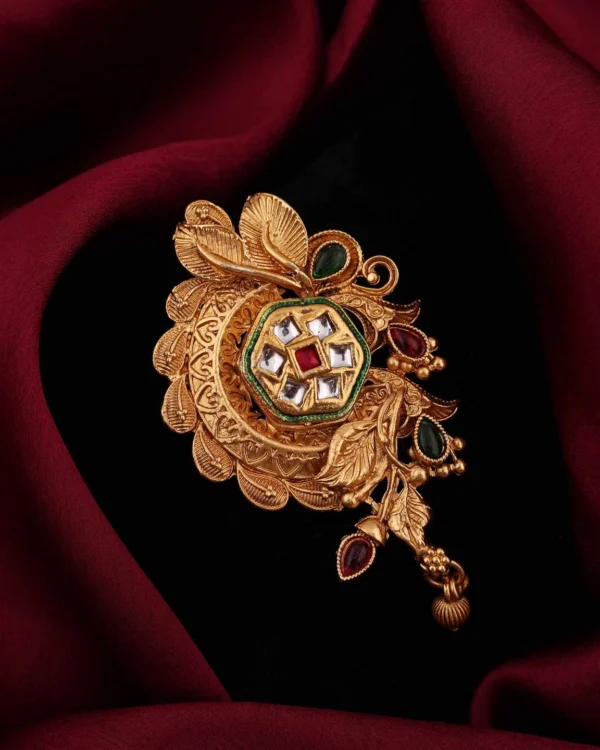 Traditional Gold Style Brooch