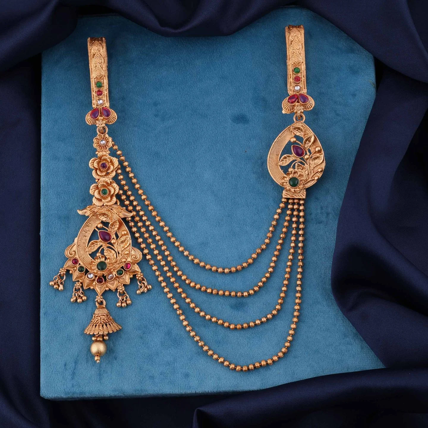 Antique Gold Saree Accessory - Image 2