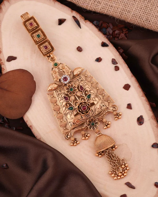 Ethnic Wedding Saree Brooch