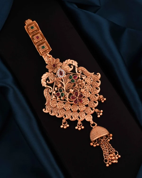Traditional Designer Juda Ornament