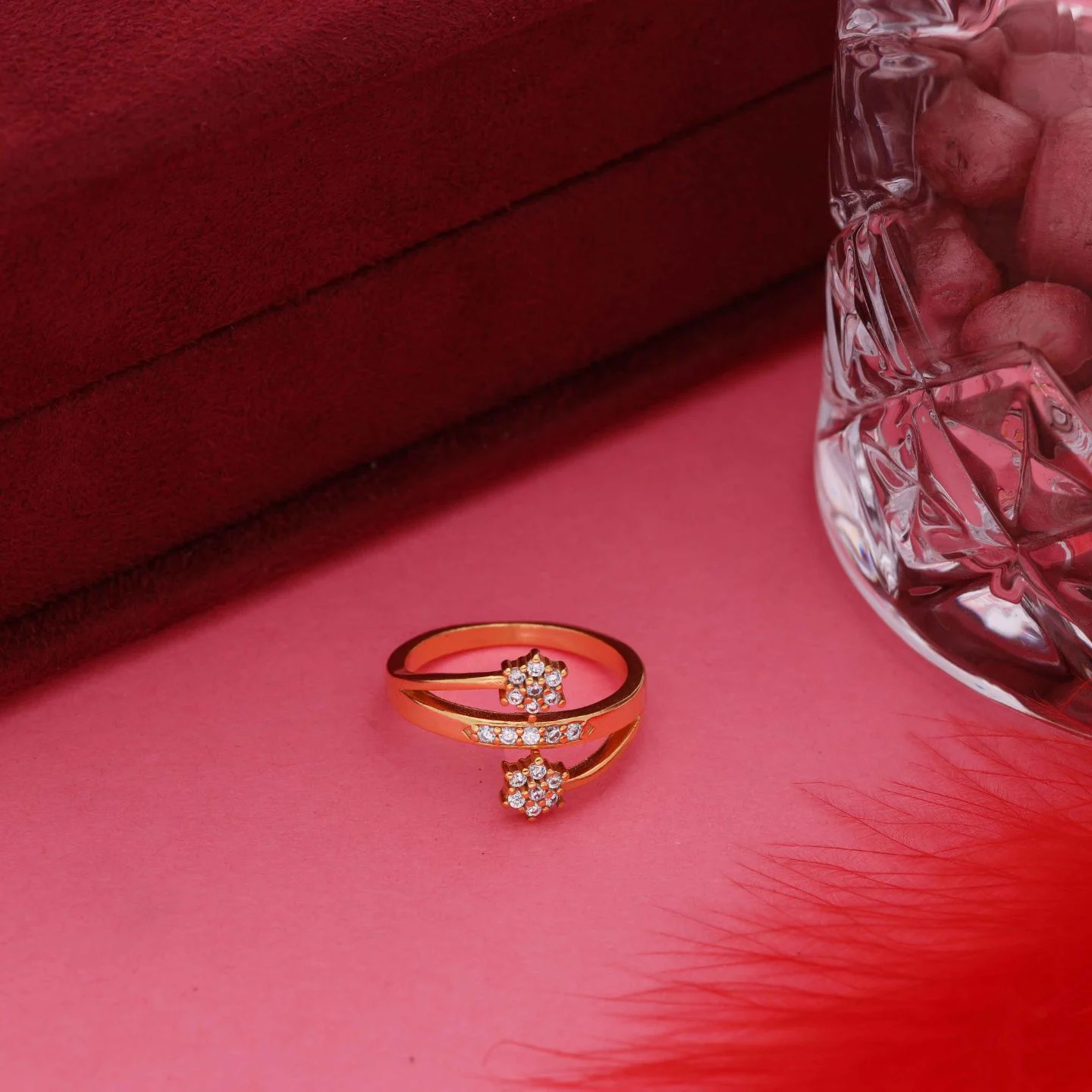 Crystal Flower Fashion Ring - Image 2