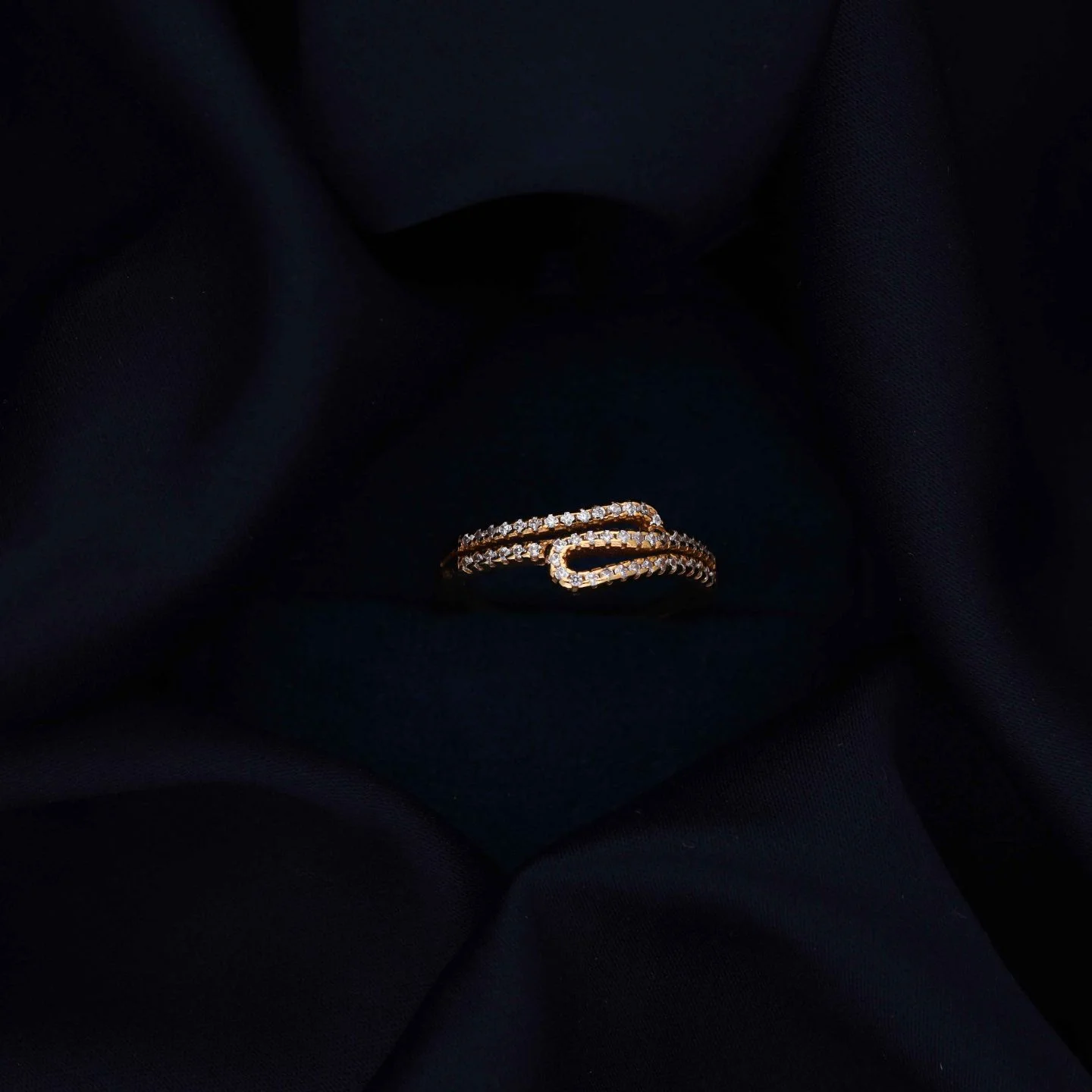 Gold Plated Floral Ring - Image 3