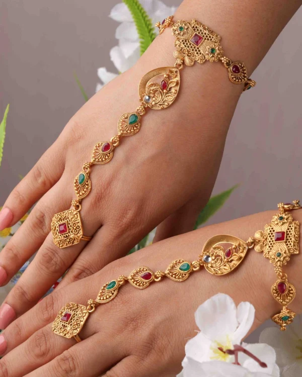 Regal Wedding Hathphool