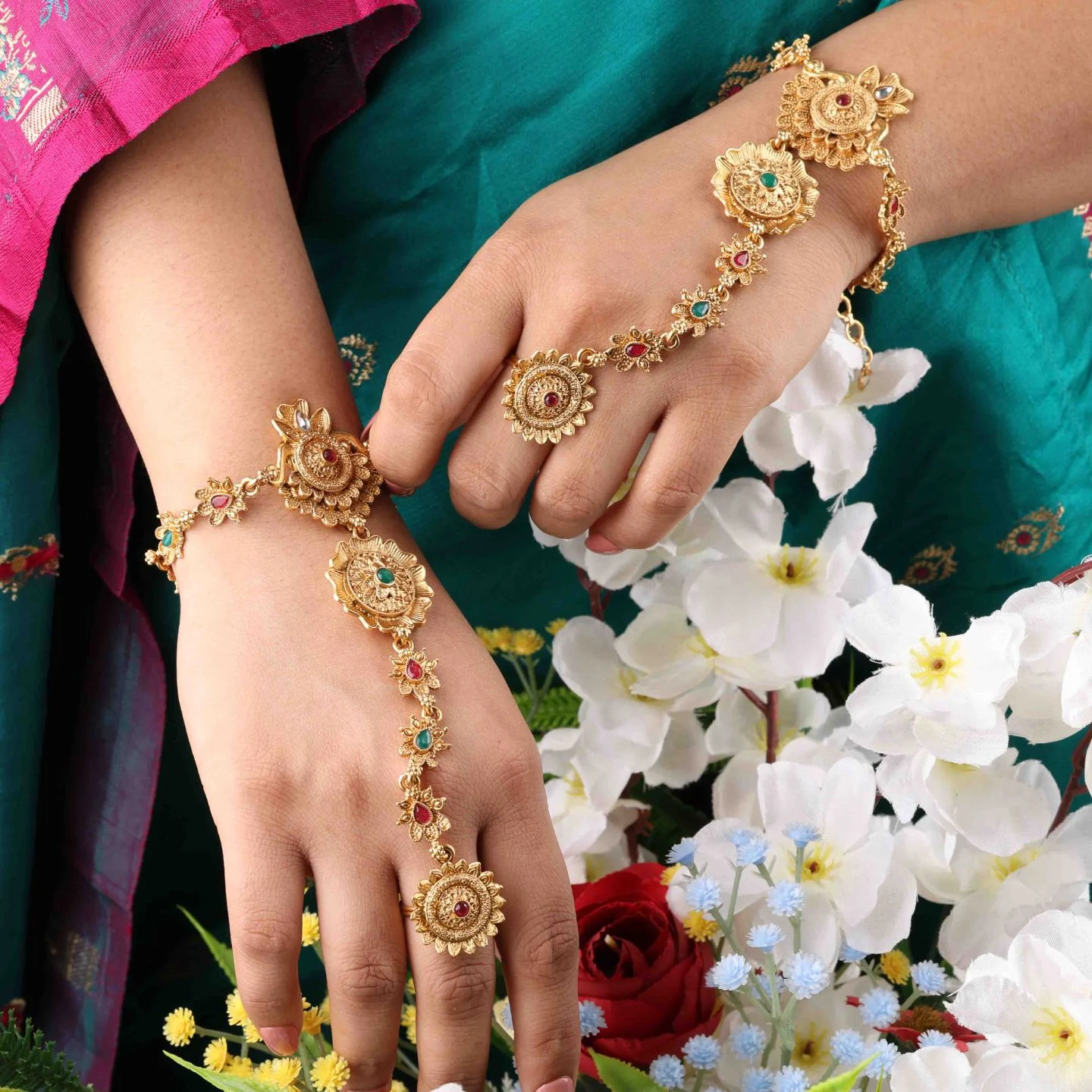 Antique Floral Wrist Jewellery - Image 2