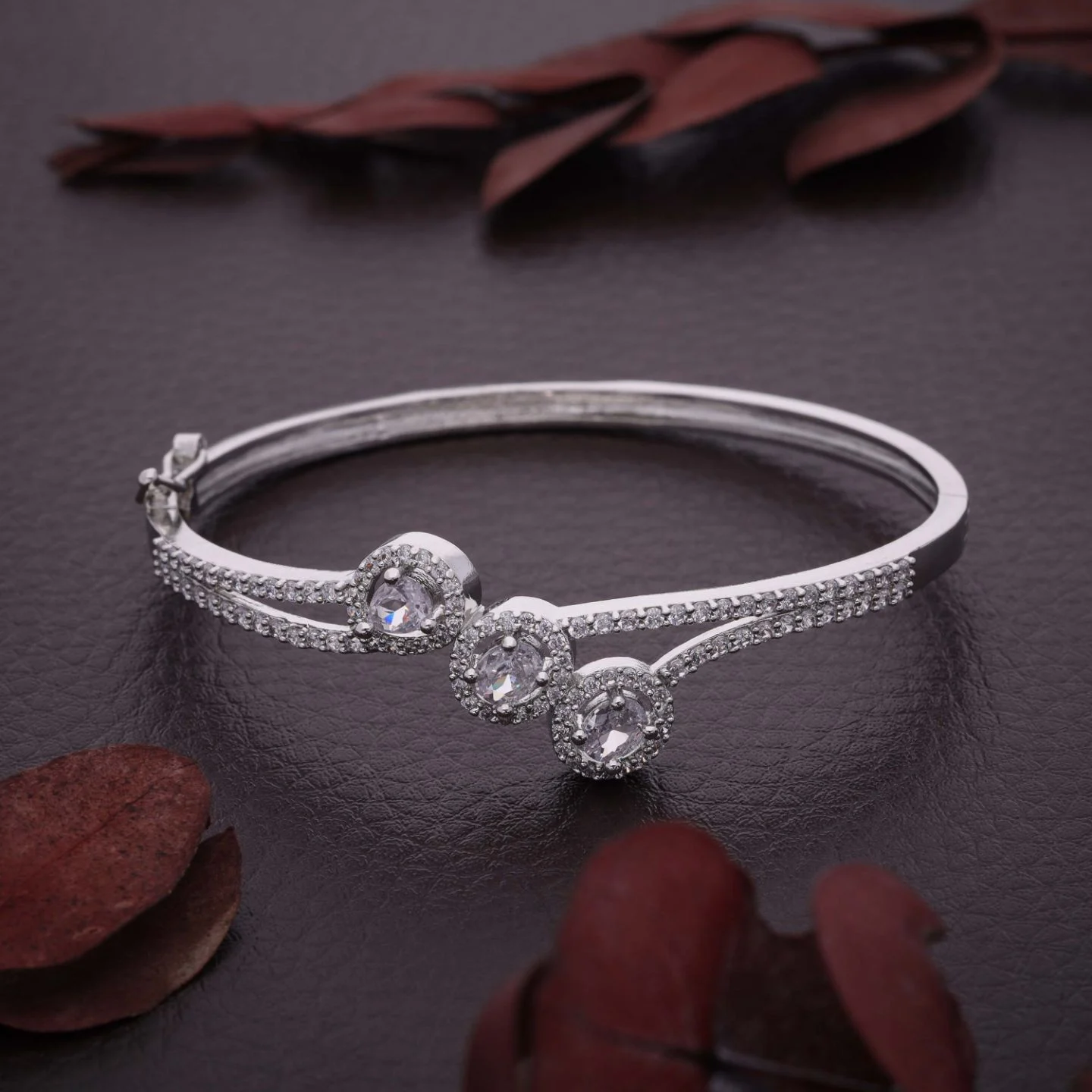 Luxury Silver Bracelet - Image 3
