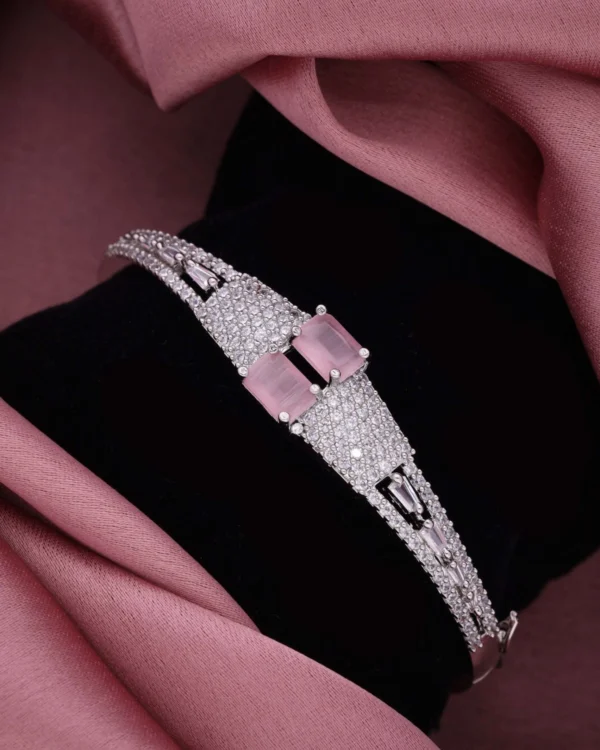 Diamond Glow Bracele