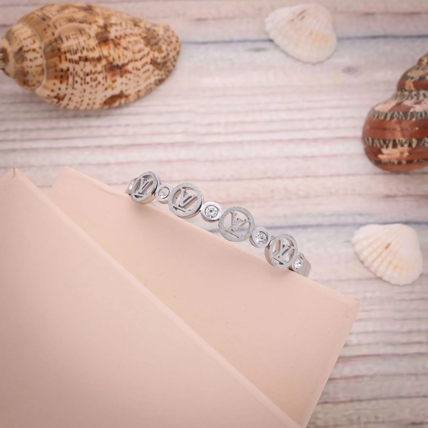 Radiant Luxe Bracelet - Image 3