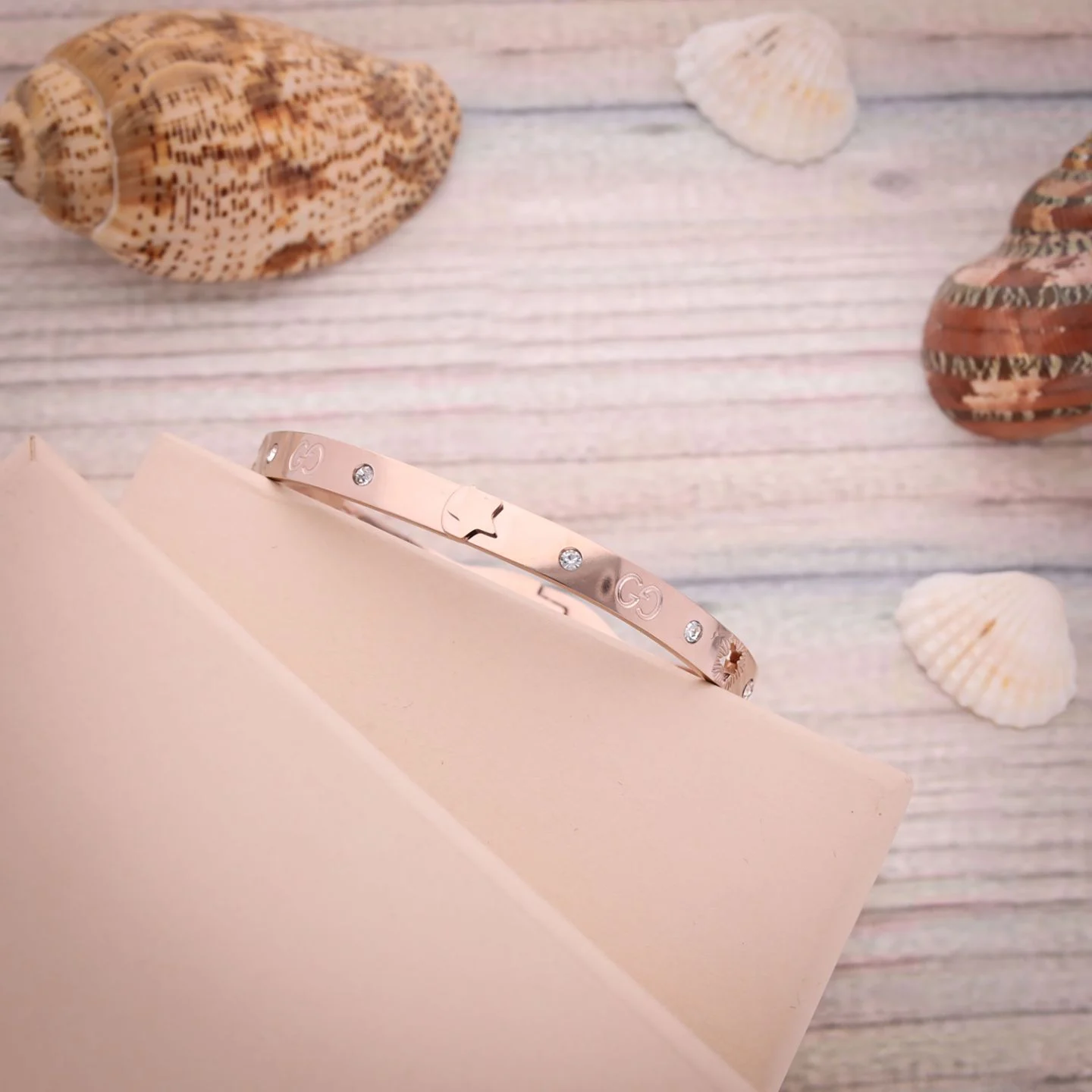 Luxe Rose Gold Bracelet - Image 4