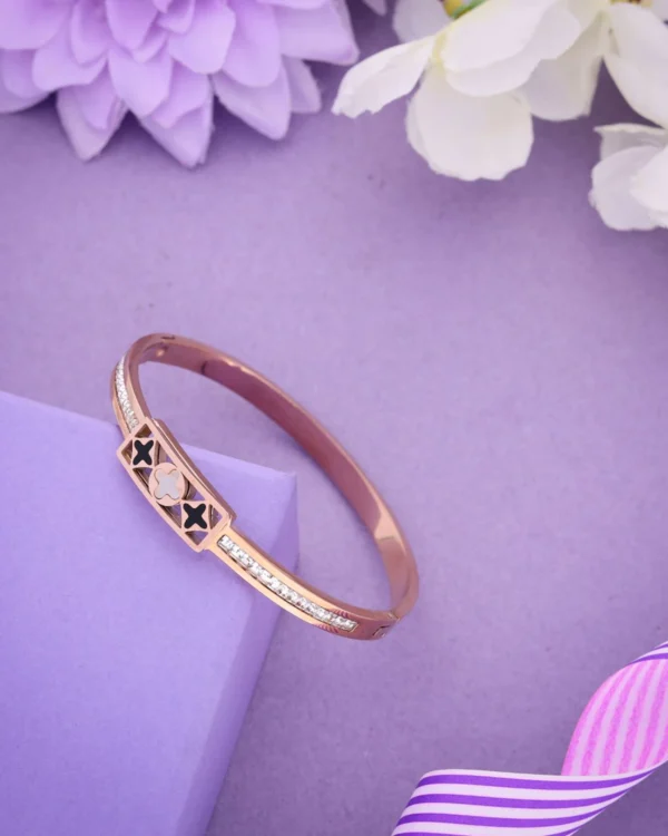 Modern Rose Charm Bracelet