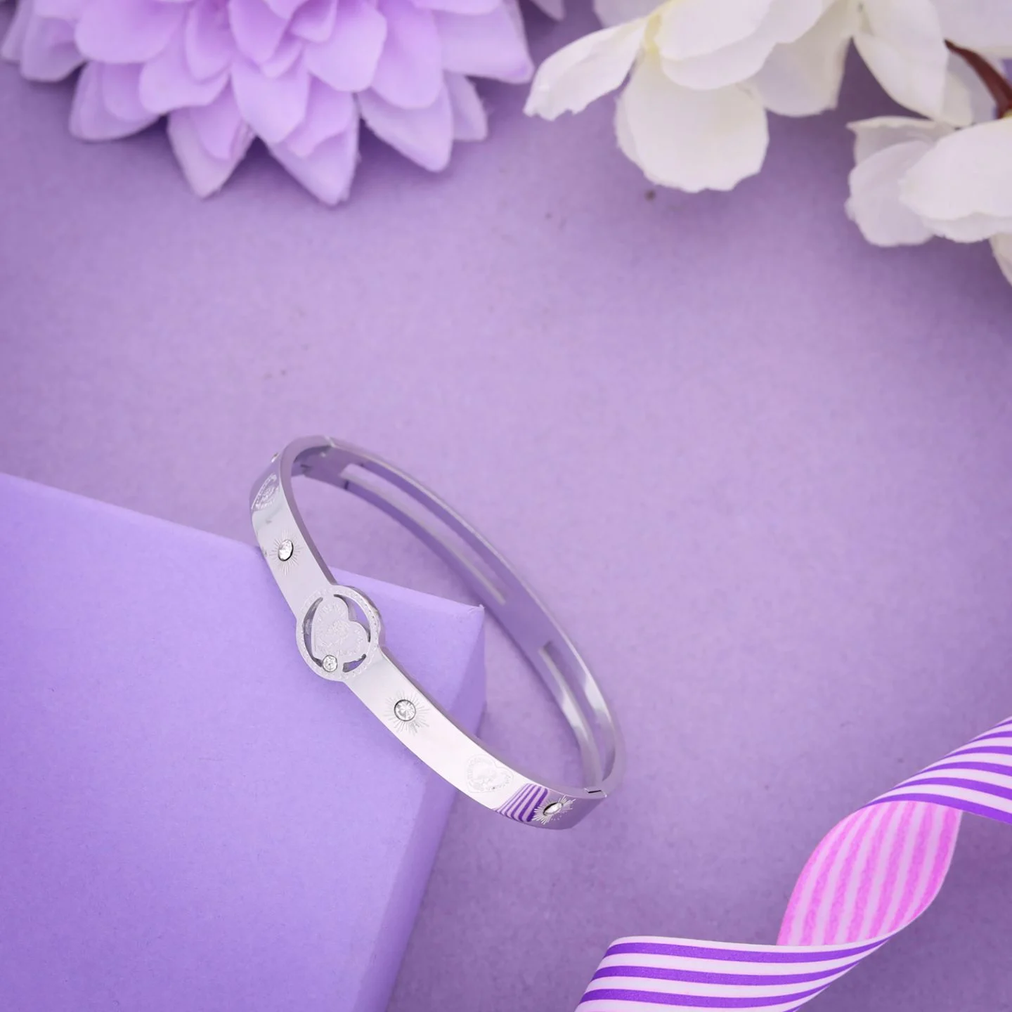 Luxury Silver Crystal Bracelet - Image 3