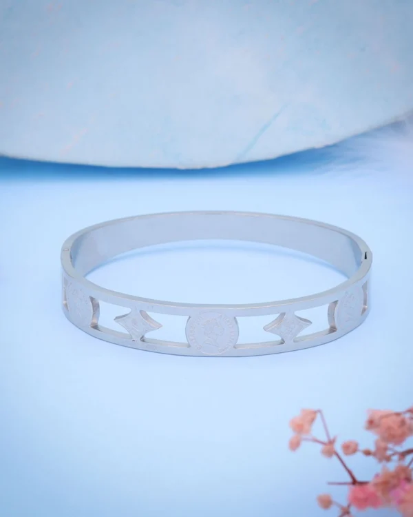 Luxury Elegance Bracelet