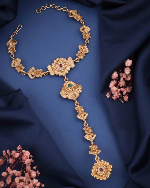 Traditional Floral Finger Bracelet