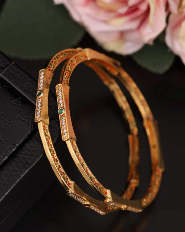 Luxury Gold-Plated CZ Openable Bracelet for Women