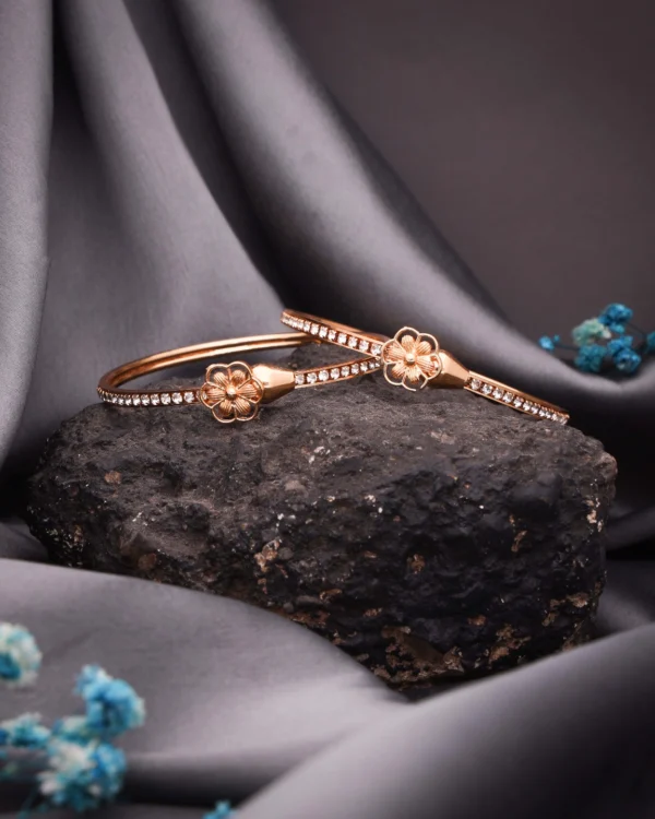 Modern Gold Open Bracelet