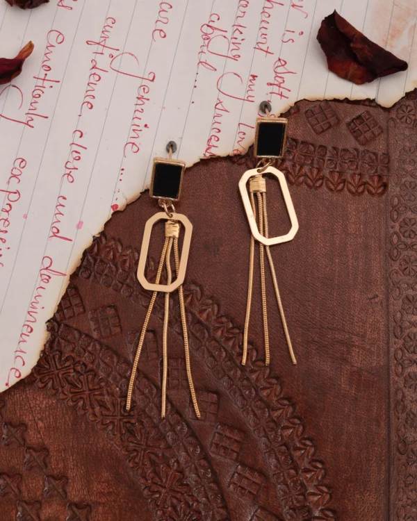 Everyday Pearl Studs