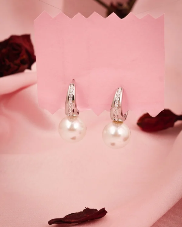 Fine Daily Wear Earrings