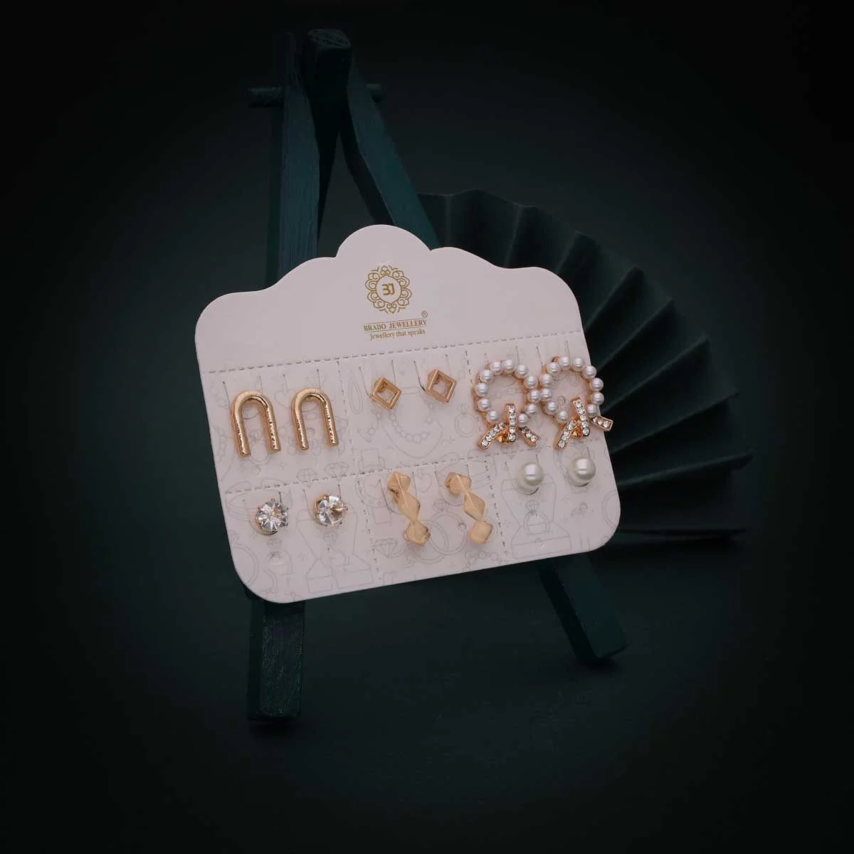 6 Pair Gold & Pearl Stud Earring Set - Image 4
