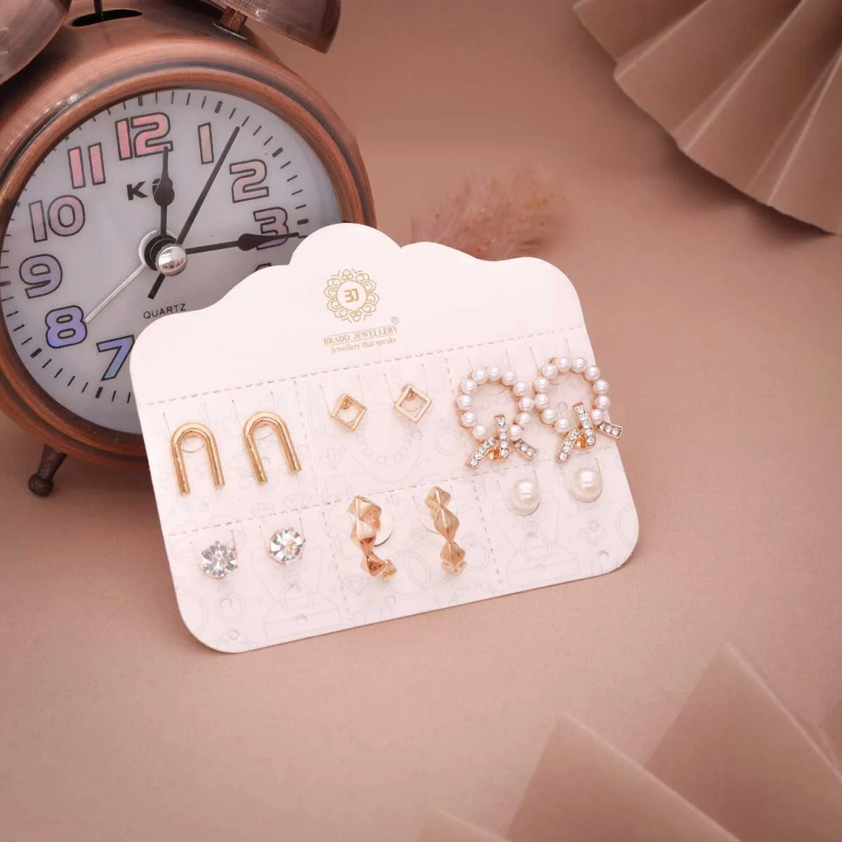 6 Pair Gold & Pearl Stud Earring Set - Image 3
