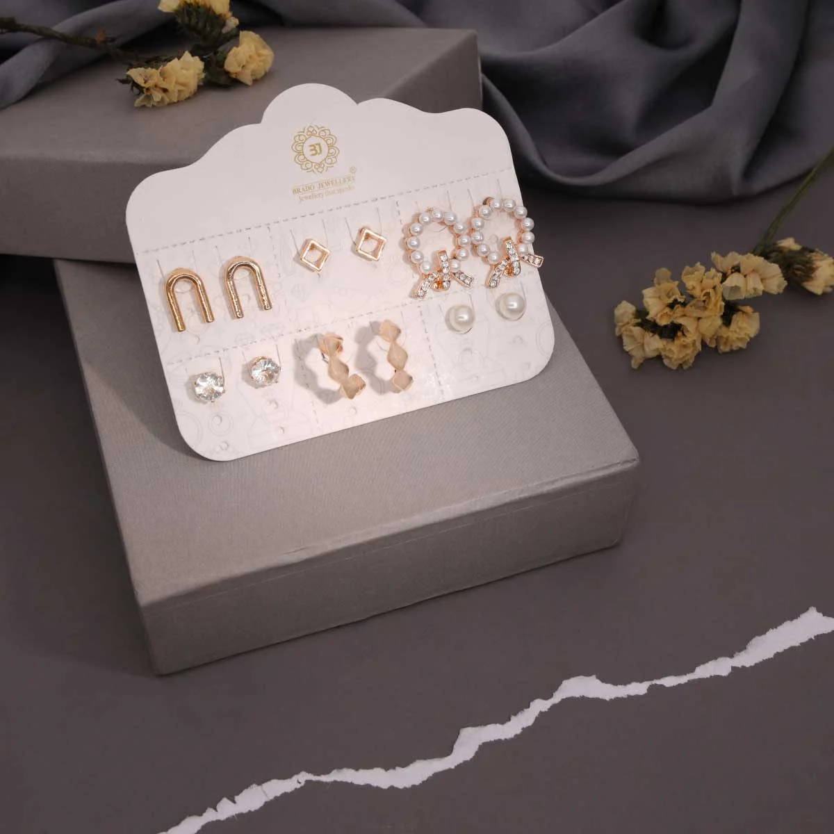 6 Pair Gold & Pearl Stud Earring Set