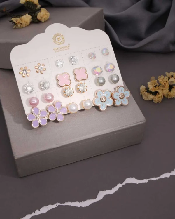 Classic Pearl Earrings Set