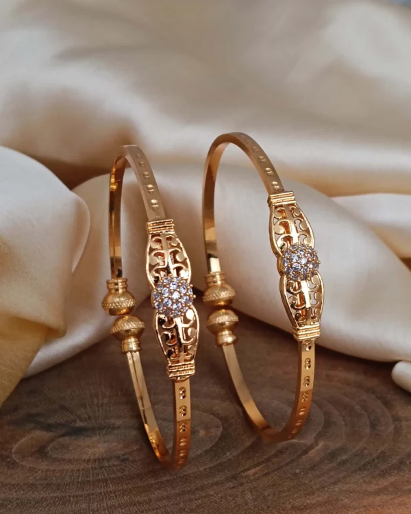 Designer Flower Gold Bracelet