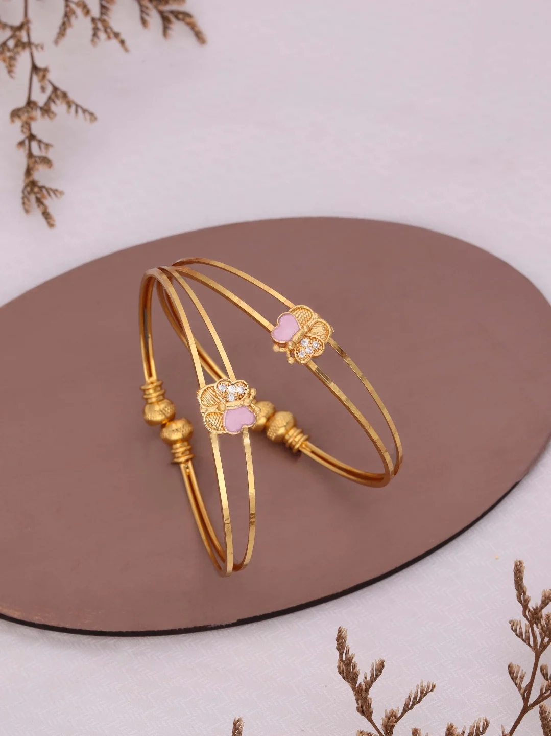 Designer Open Gold Bracelet - Image 3