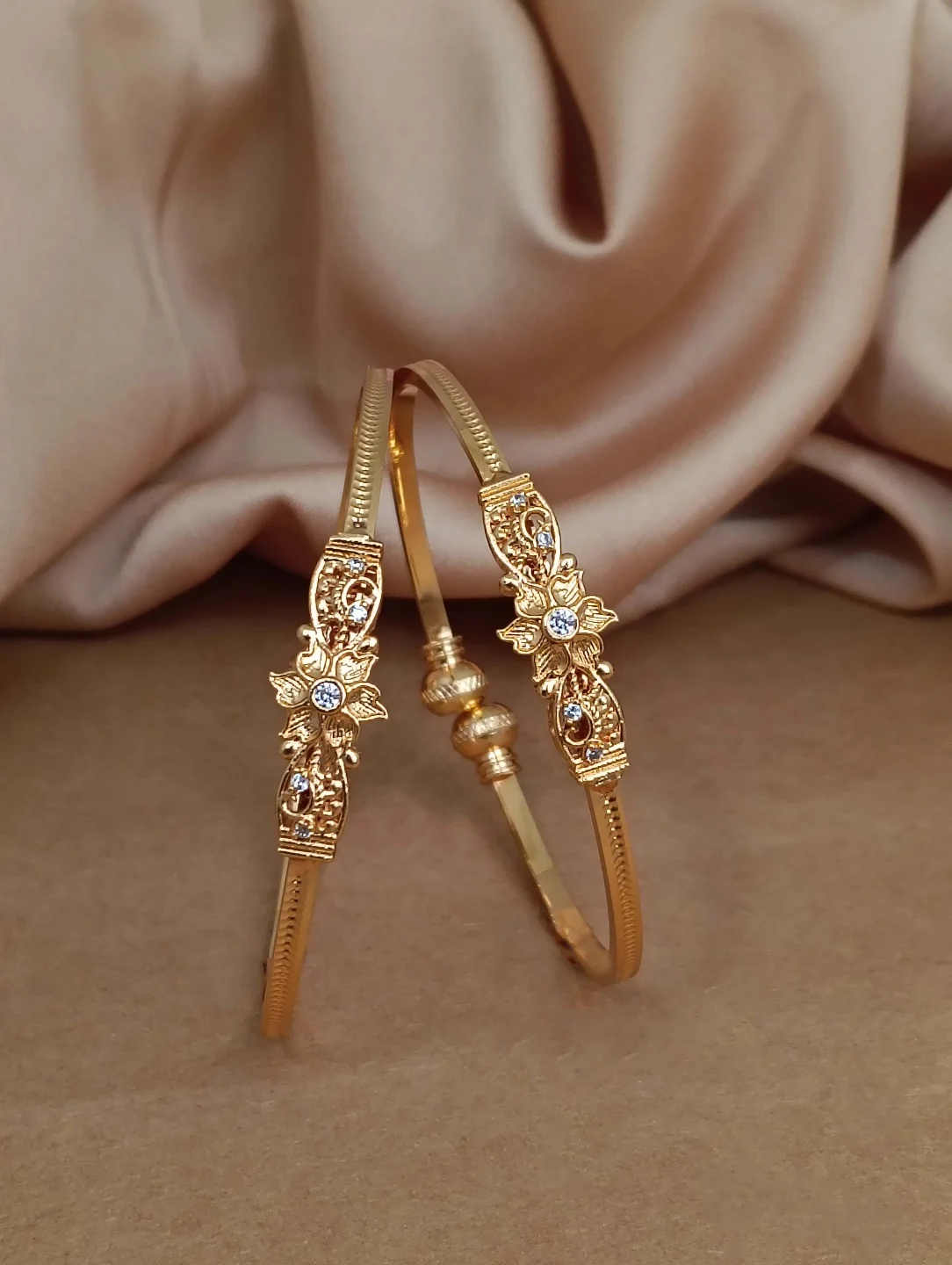 Classic Gold Flower Bangle - Image 2