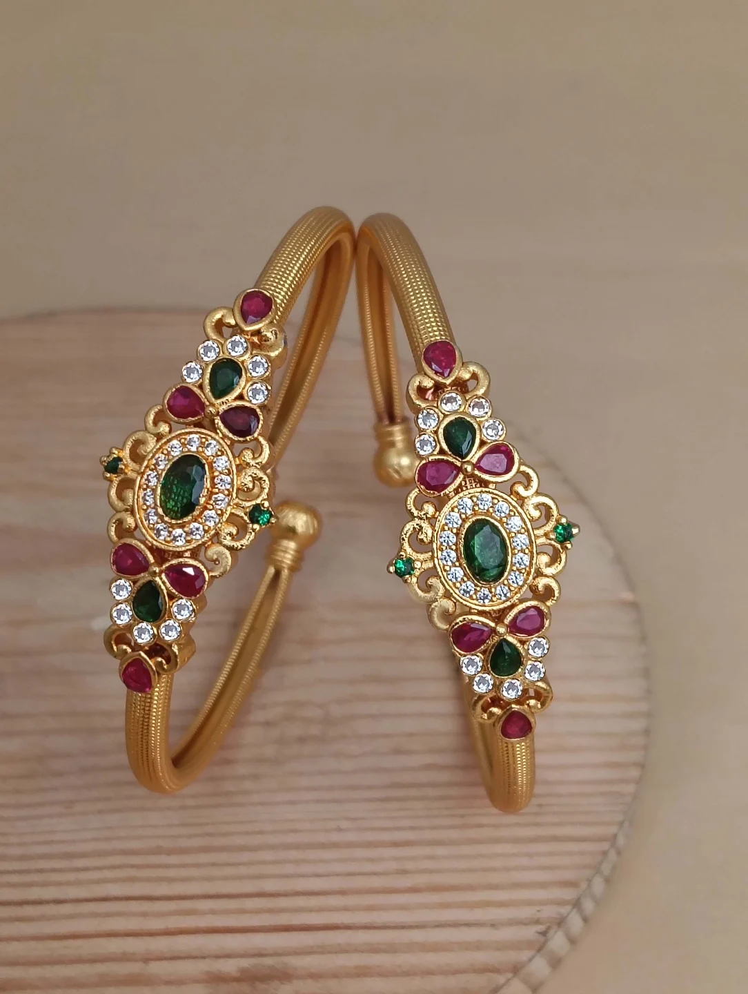 Diamond Look Floral Bangle