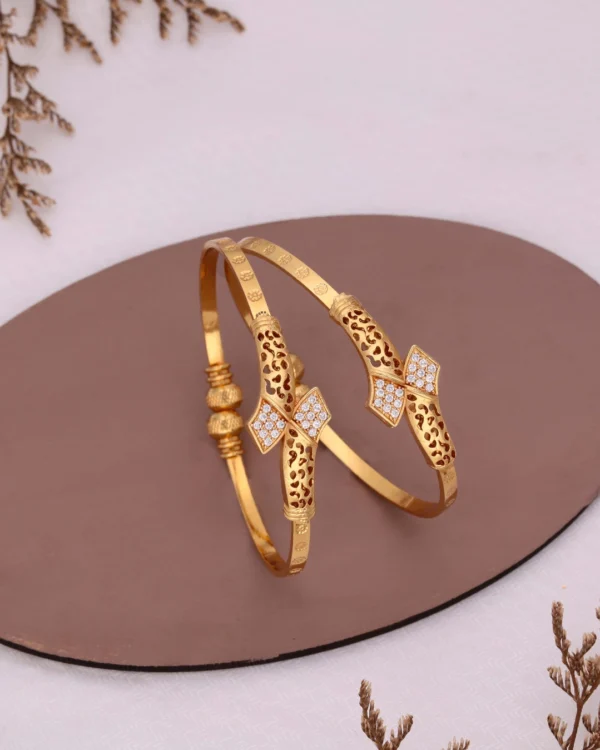 Royal Floral Designer Bangle