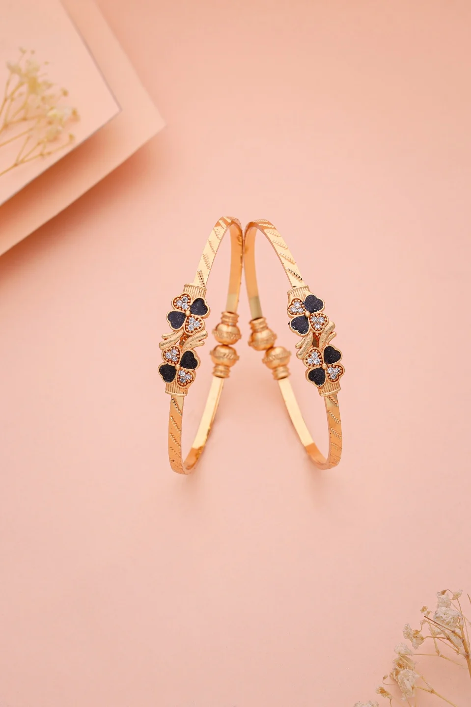 Modern Crystal Gold Cuff - Image 4