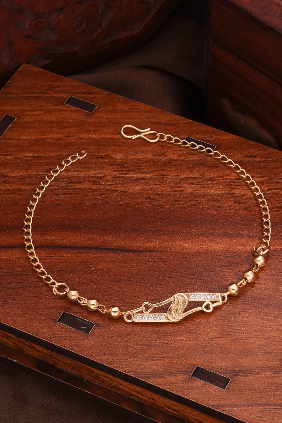Classic Crystal Chain Bracelet