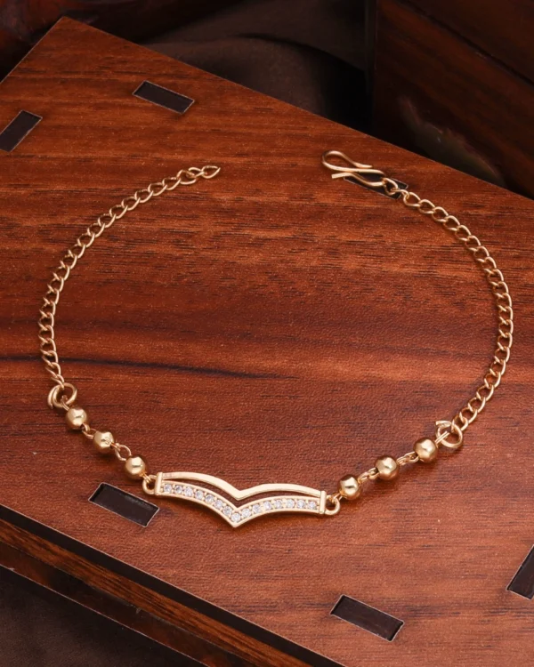 Elegant Crystal Chain Bracelet