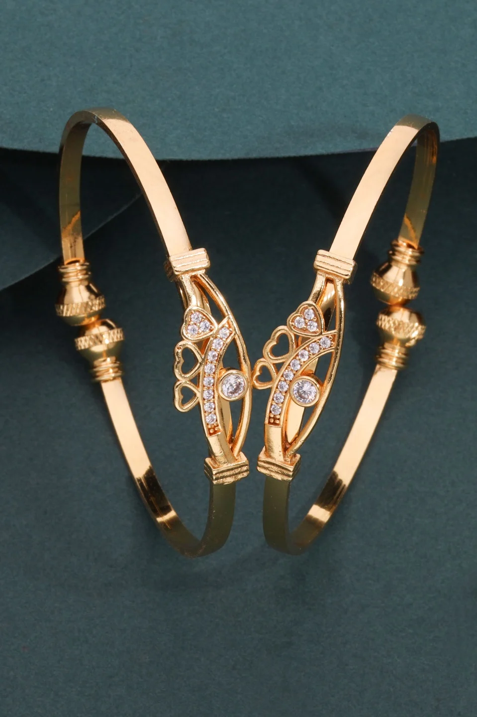 Elegant Crystal Gold Bangle - Image 3