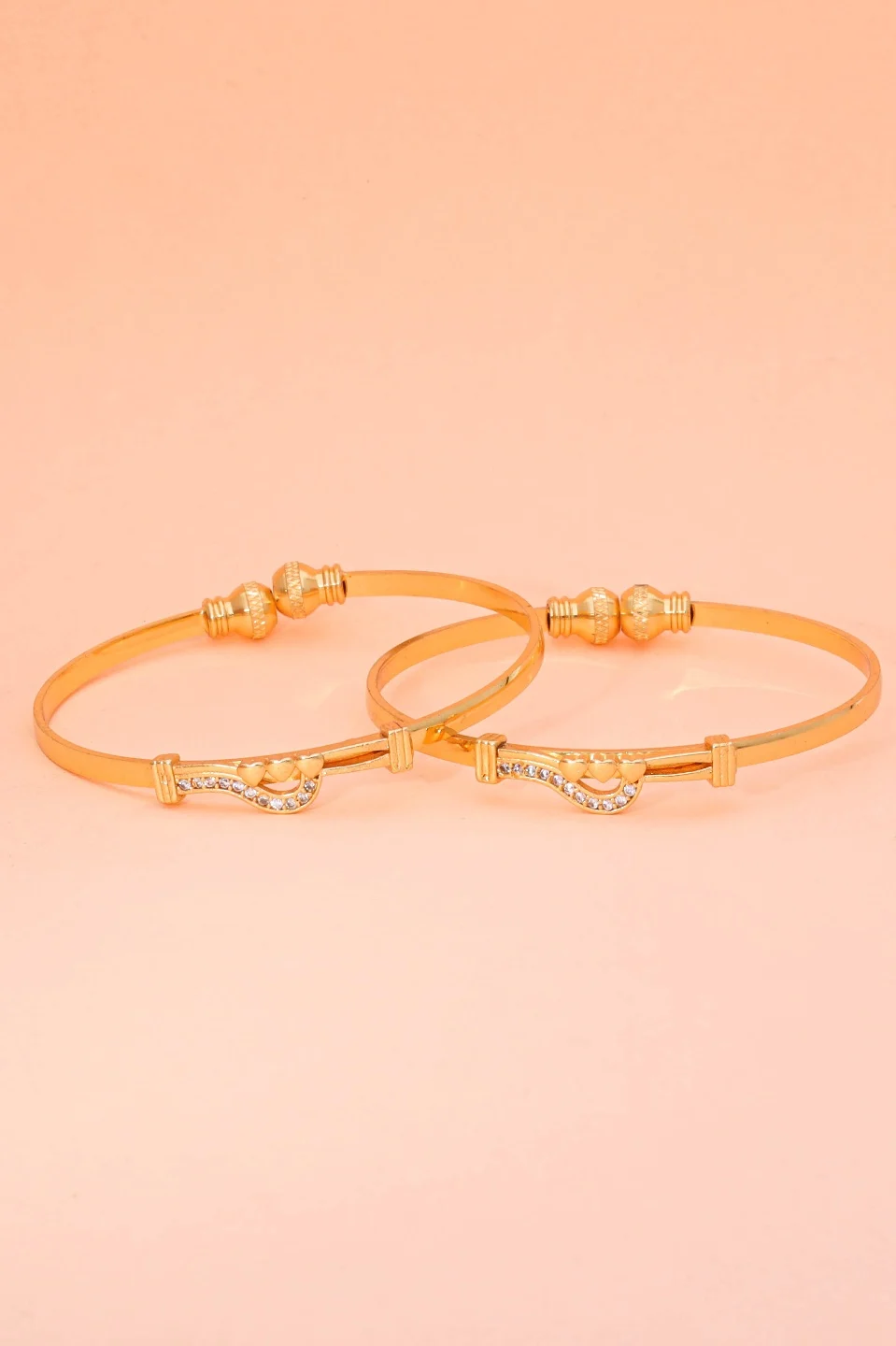 Modern Crystal Gold Bracelet - Image 3