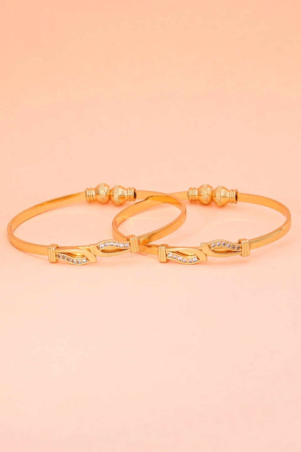 Crystal Leaf Bangle - Image 3
