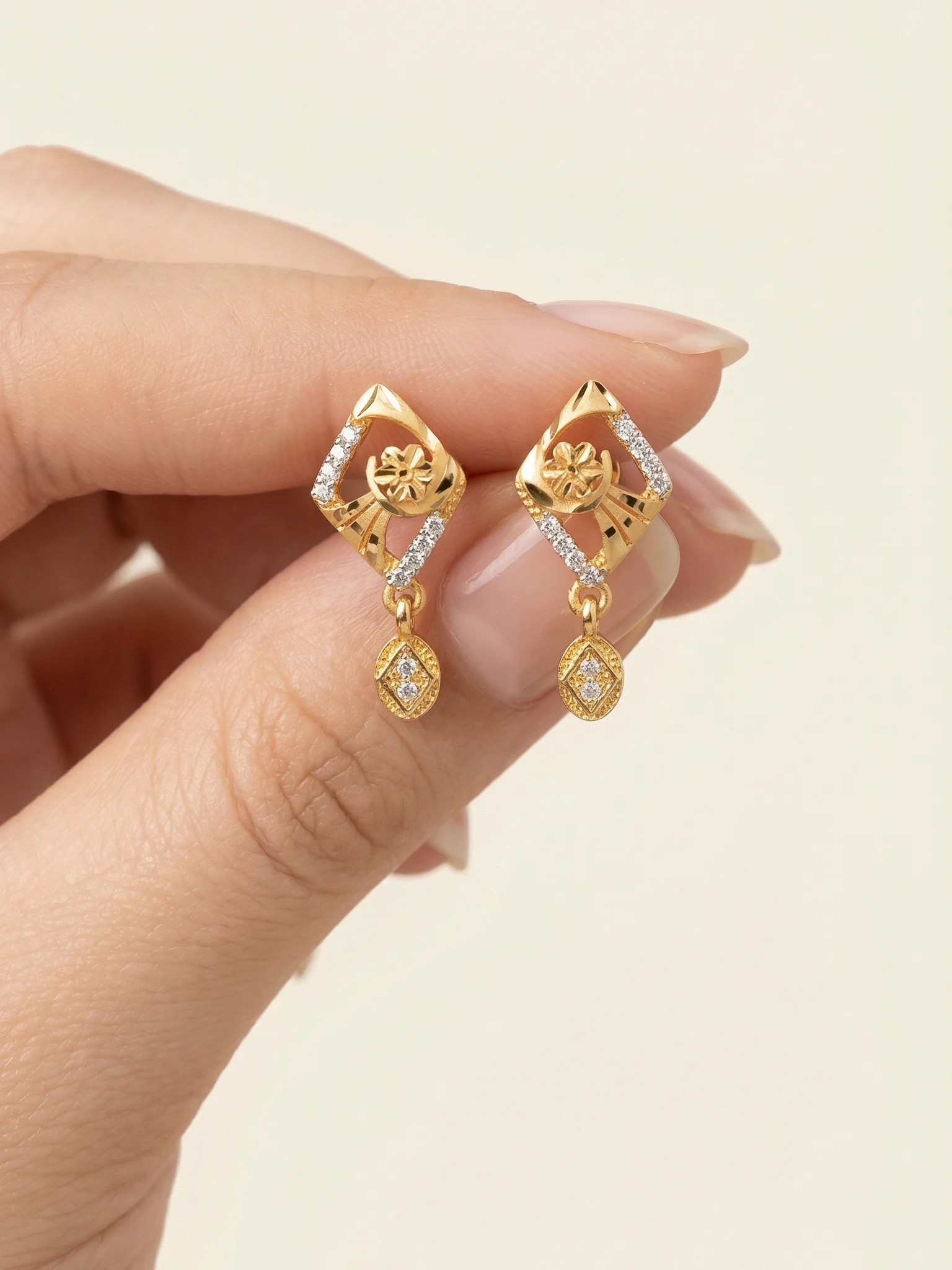 Sparkling Gold Earrings - Image 2