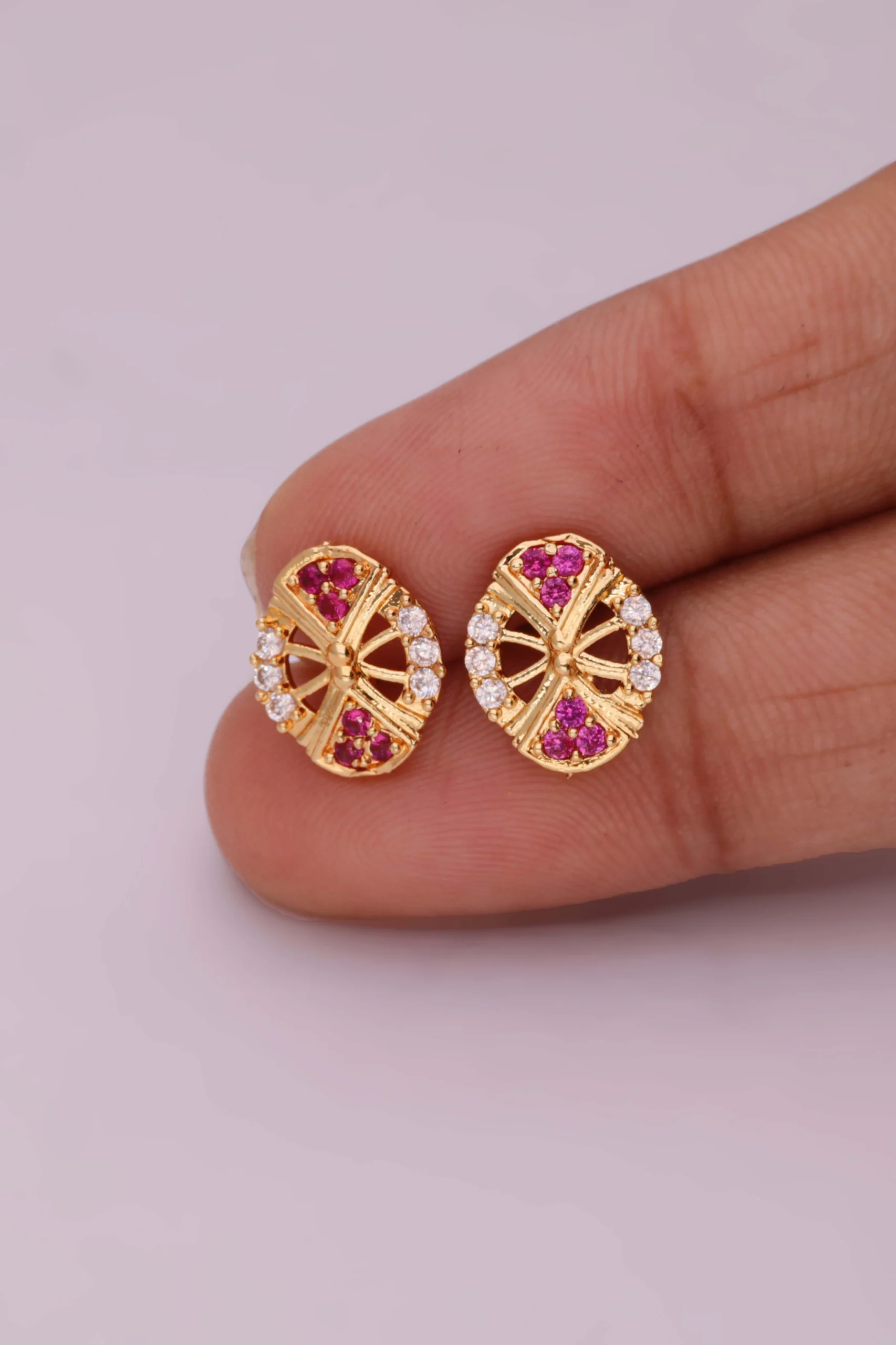 Daily Wear Gold Earrings - Image 4